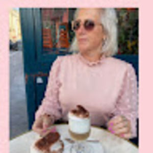 Meet your Posher, Rebecca